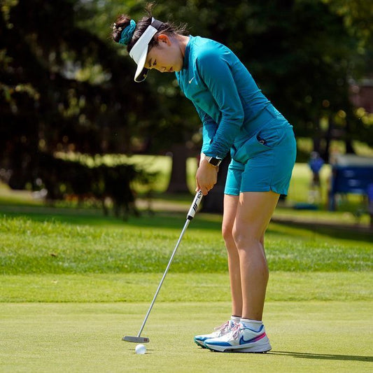 California teenager Lucy Li, 19, shoots 64 to take 2-shot lead at Dana Open